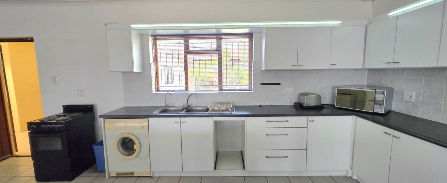 3 Bedroom Property for Sale in Franskraal Western Cape